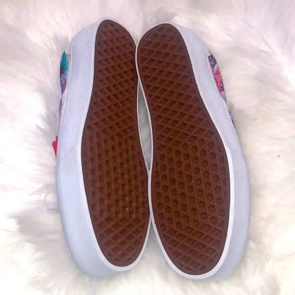 PLATFORM CUSTOM VANS - Picture 6 of 7